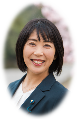 重陵加議員の顔写真