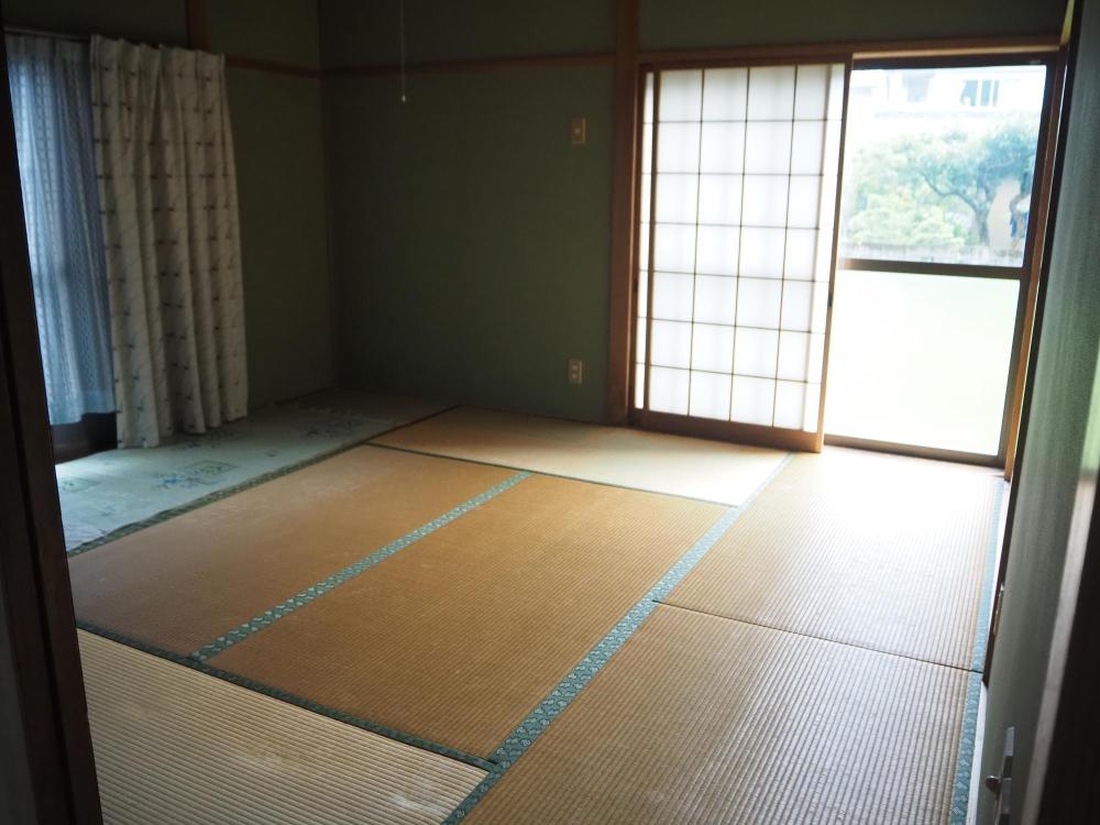 台所横の和室の写真