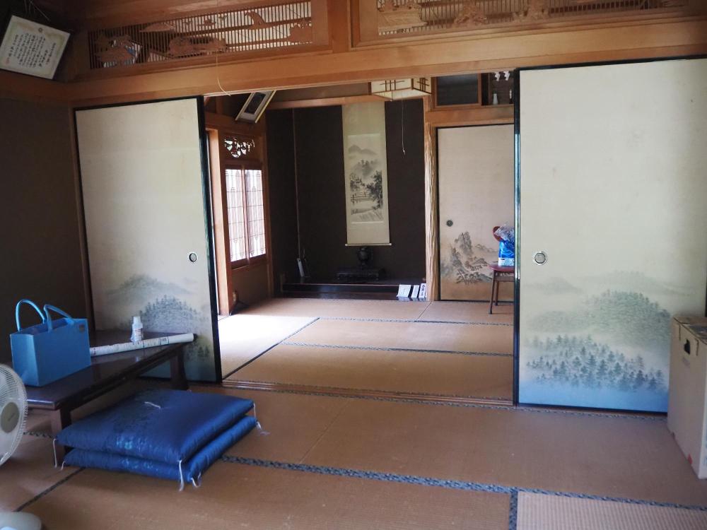 二間続きの和室の写真
